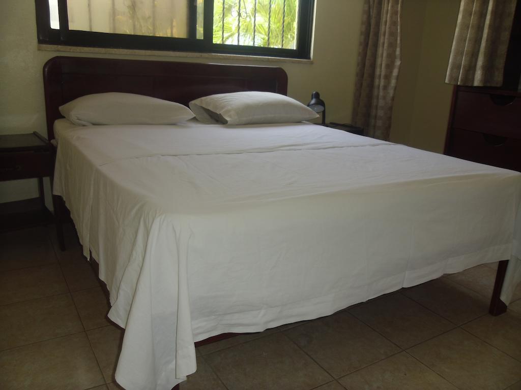 Residencial El Mirador Aparthotel Boca Chica Quarto foto